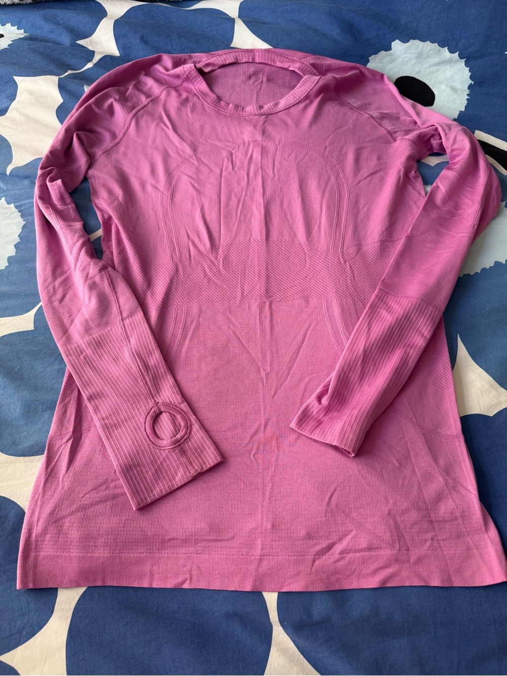 Lululemon Swiftly Tech long sleeve in magenta glow